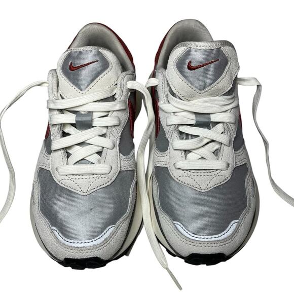 Nike Waffle Retro Low Women Casual Running Shoes Gray FD2196-001 Size 6.5 - Picture 8 of 8
